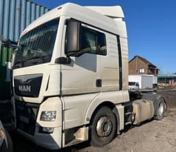 MAN TGX 4X2 Седельный тягач - 1