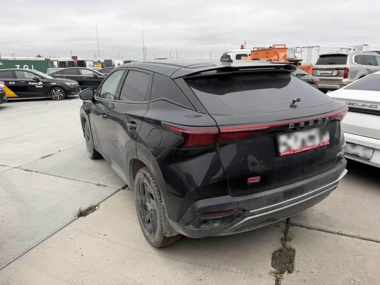 Omoda C5 - 4