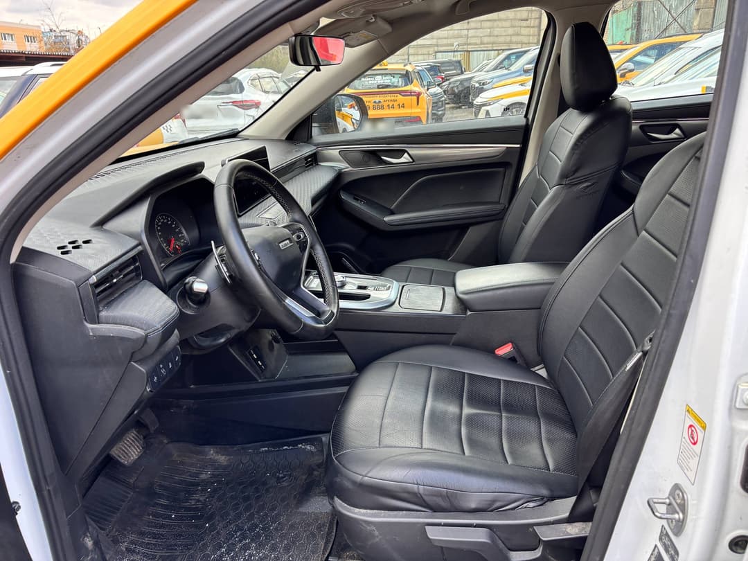 Haval Jolion - 6