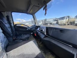 ISUZU ELF 4.5 4x2 Бортовой (Евроборт) - 9