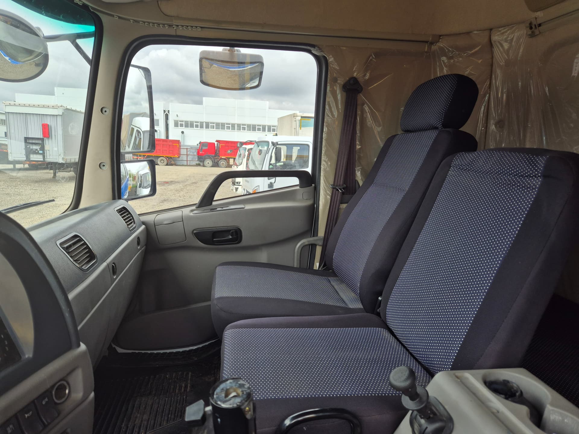 Dongfeng PC* 4x2 Бортовой с КМУ - 6