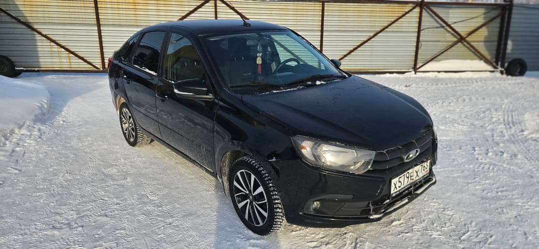 Lada Granta лифтбек - 2