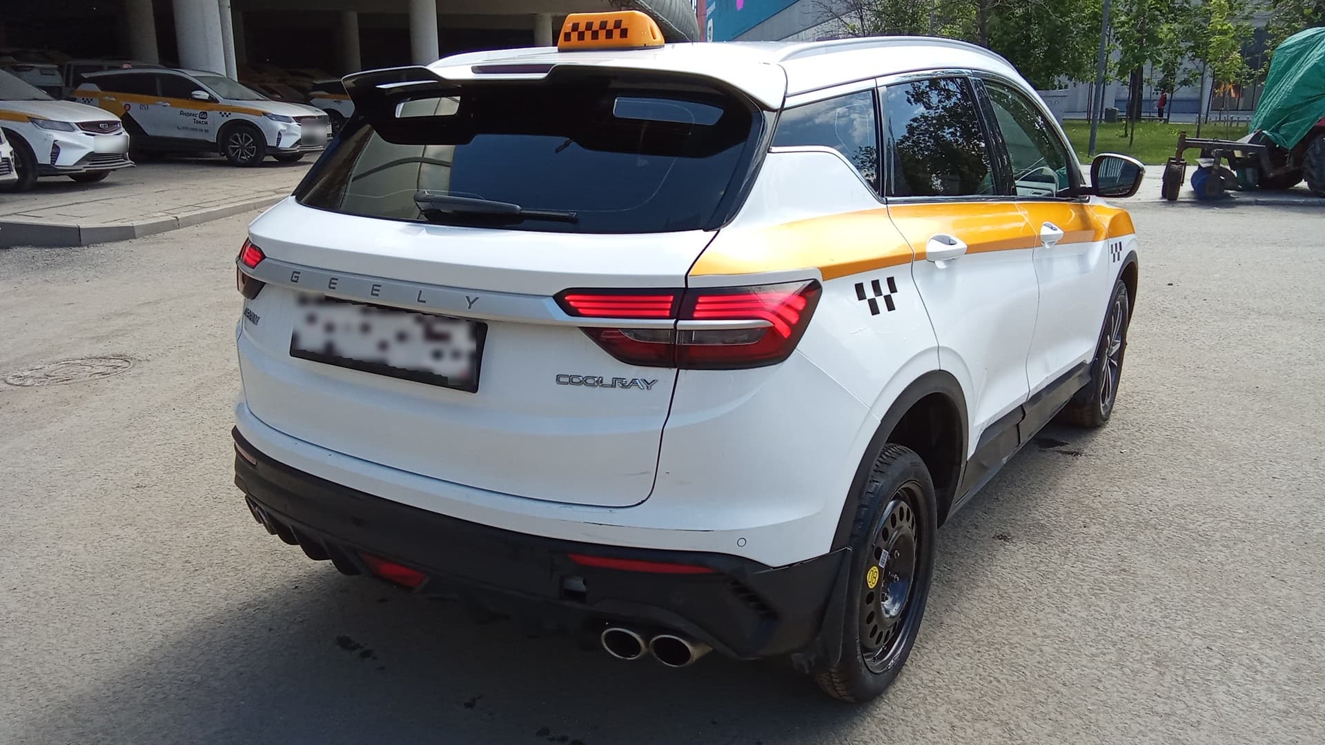 Geely Coolray - 3