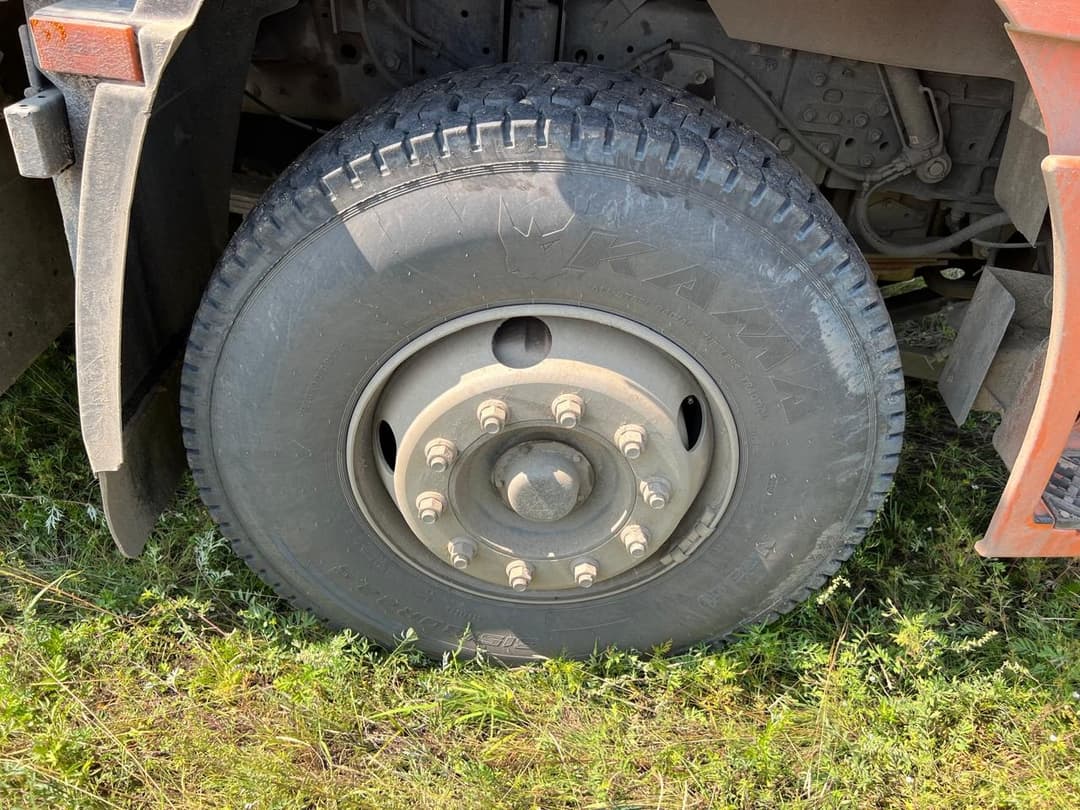 Специальная Техника АДУ* на шасси КамАЗ 6520 6x4 КДМ - 8