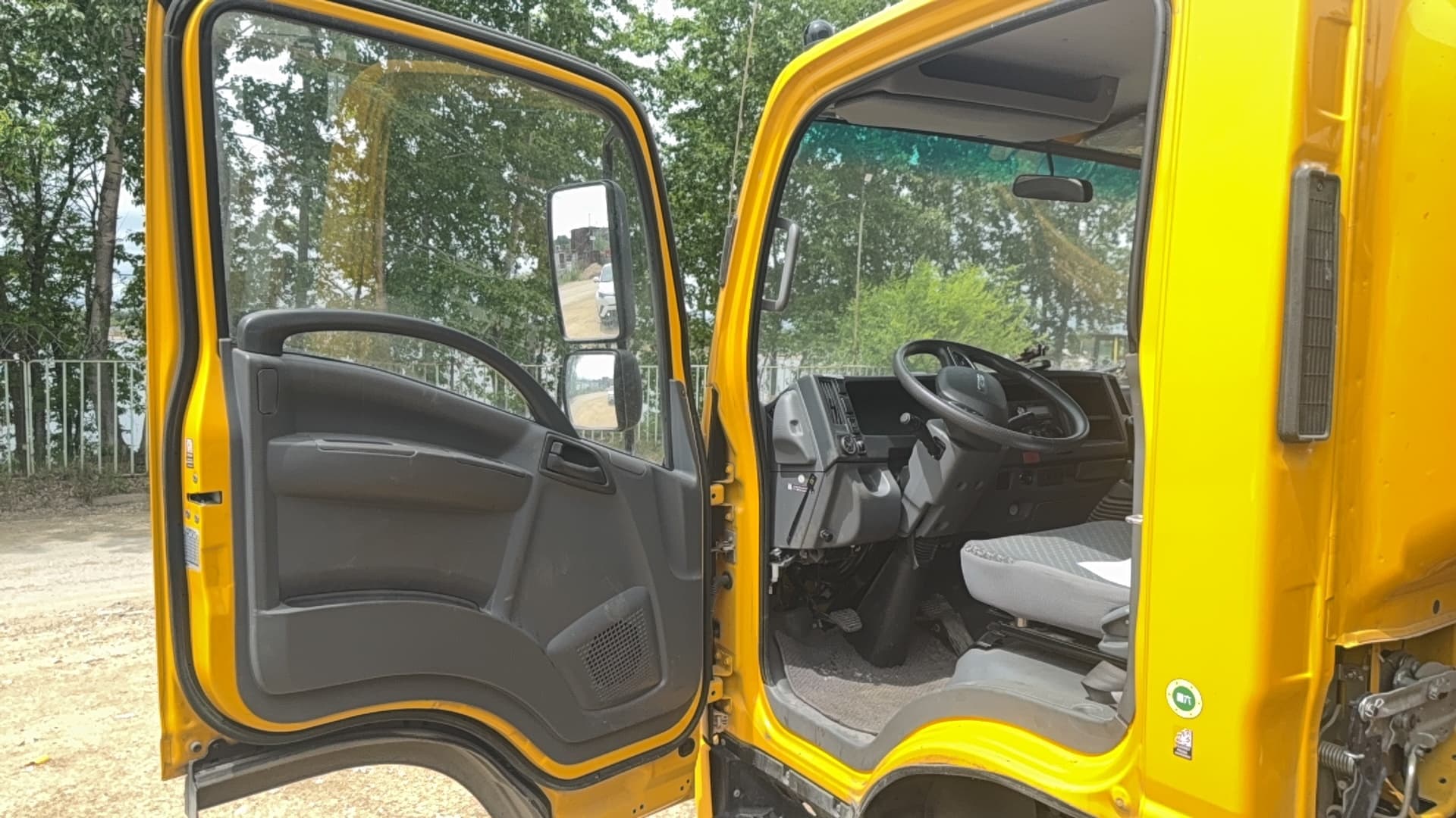 ISUZU ELF 10.5 4x2 Эвакуатор - 7