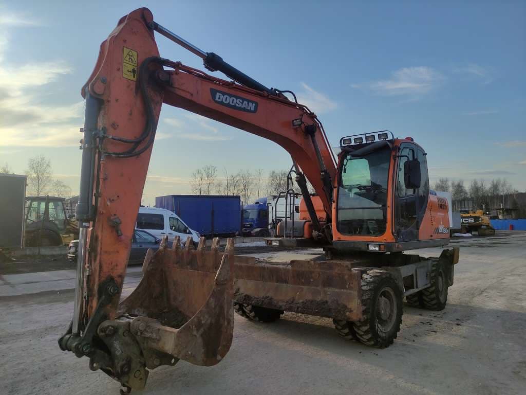 Doosan DX160* Экскаватор колесный - 1