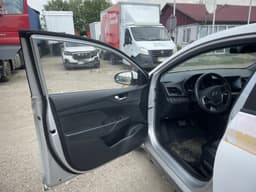 Hyundai Solaris - 8