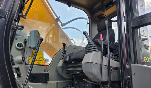 JCB JS 205 Экскаватор - 7