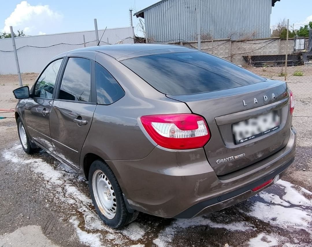Lada Granta лифтбек - 4