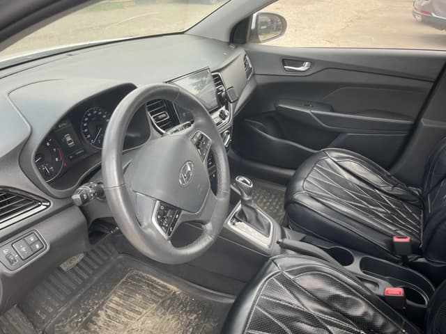 Hyundai Solaris - 6