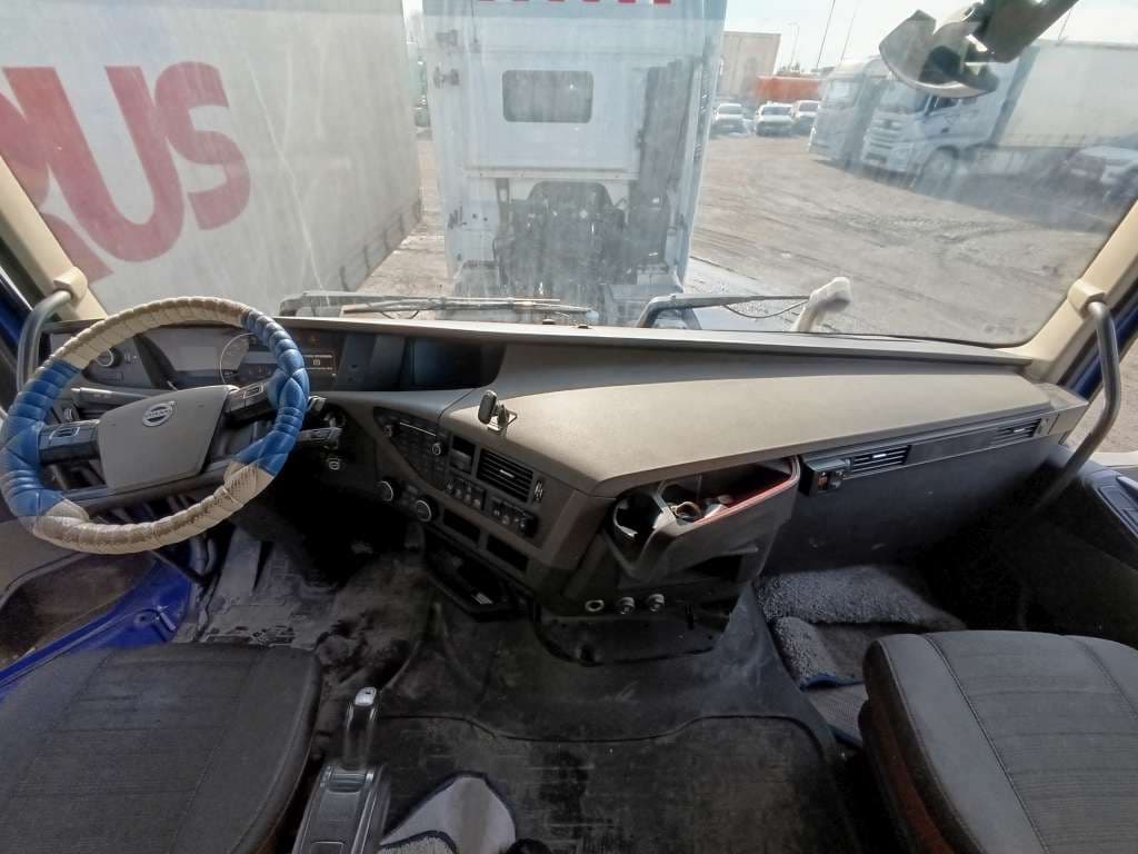 Volvo FH 6x4 Седельный тягач - 5