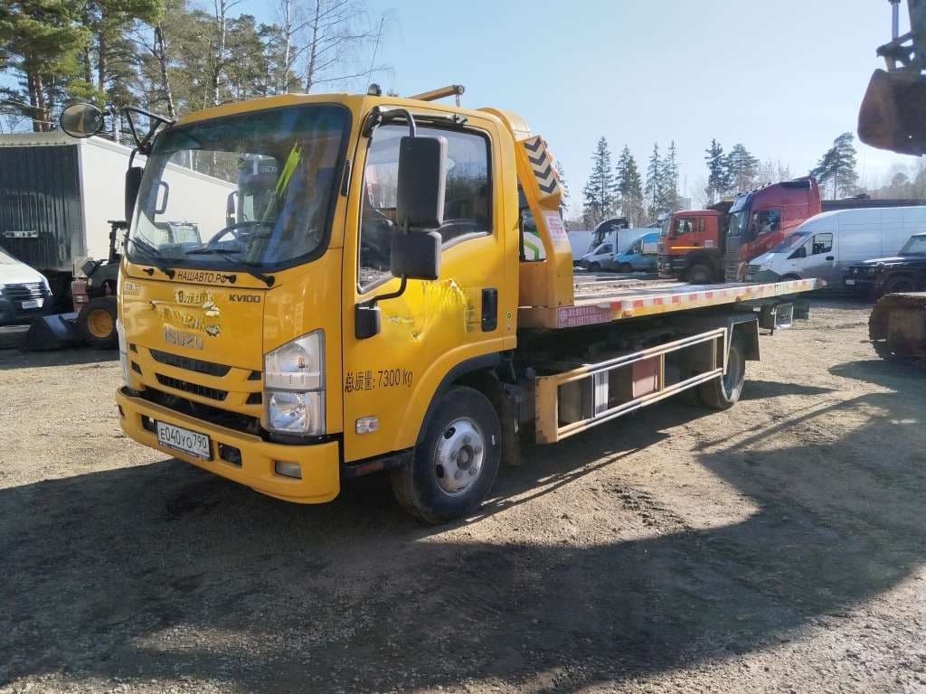 ISUZU ELF 7.5 4x2 Эвакуатор - 1