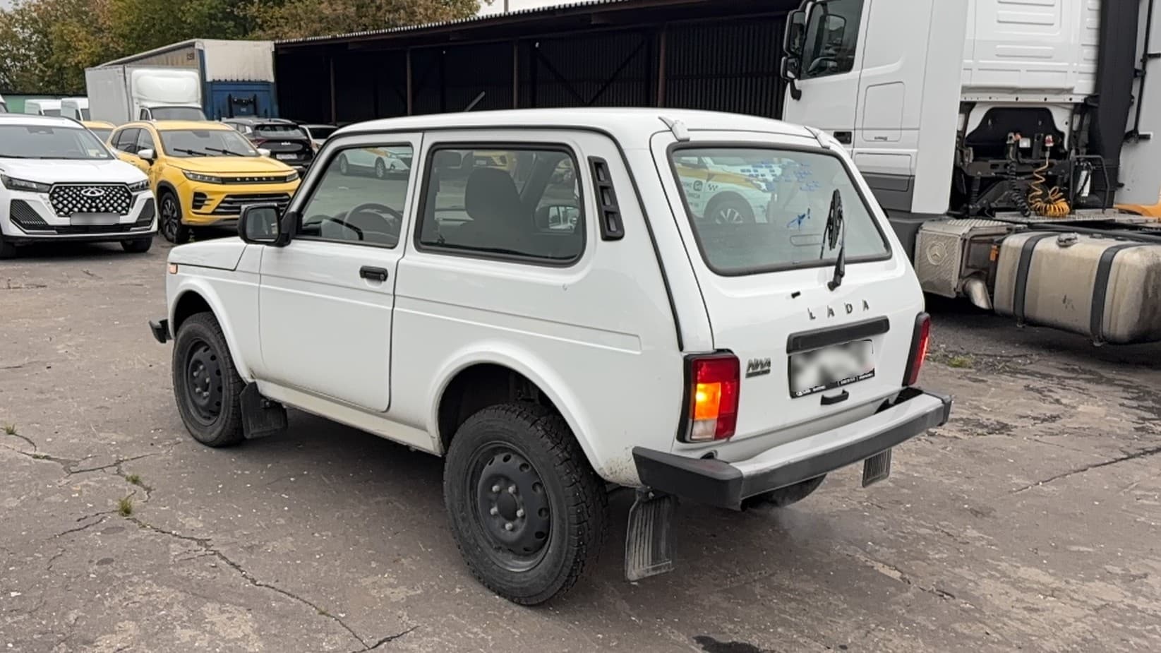 Lada Niva Legend 3 дв - 4