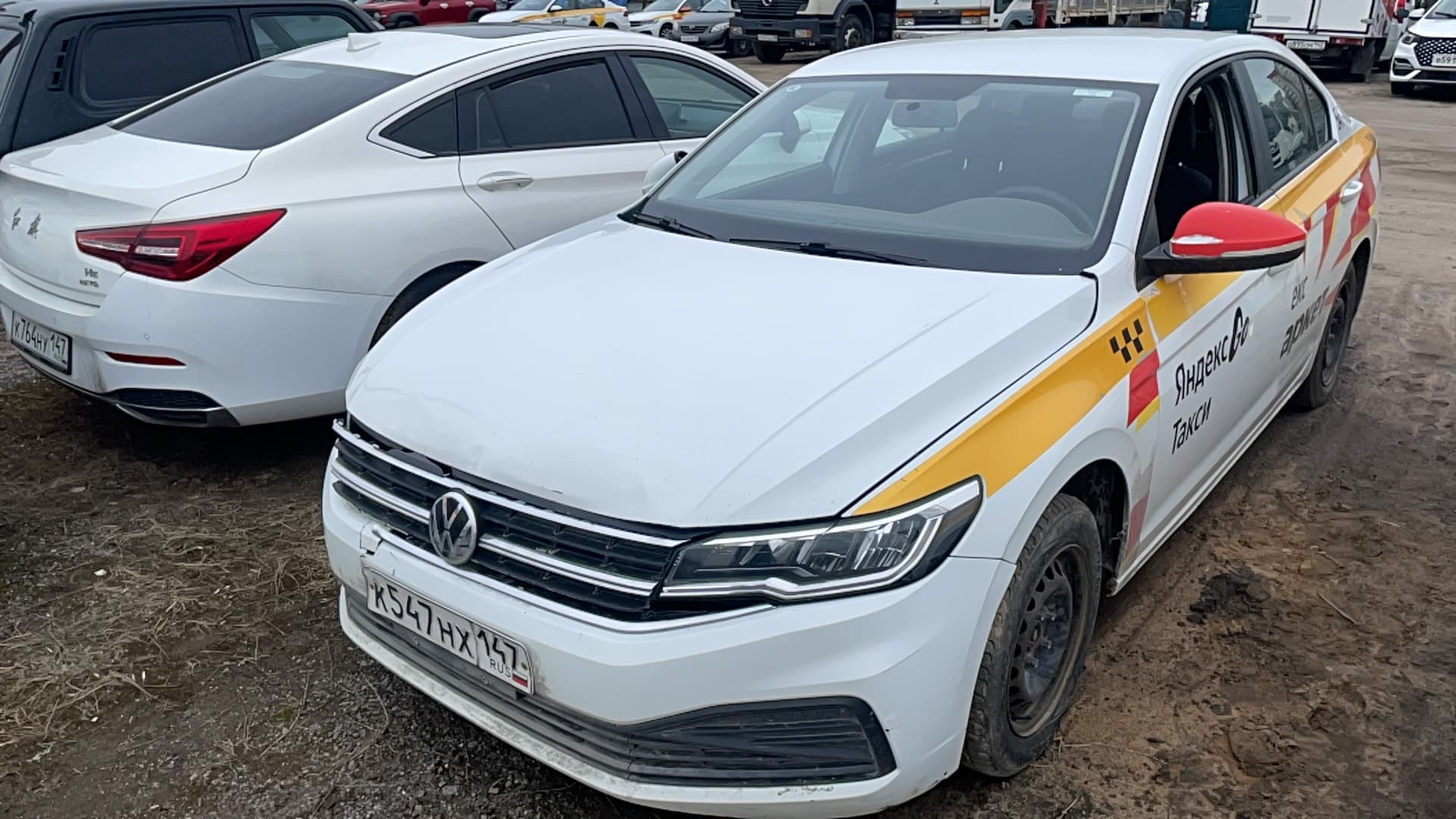Volkswagen Bora - 1