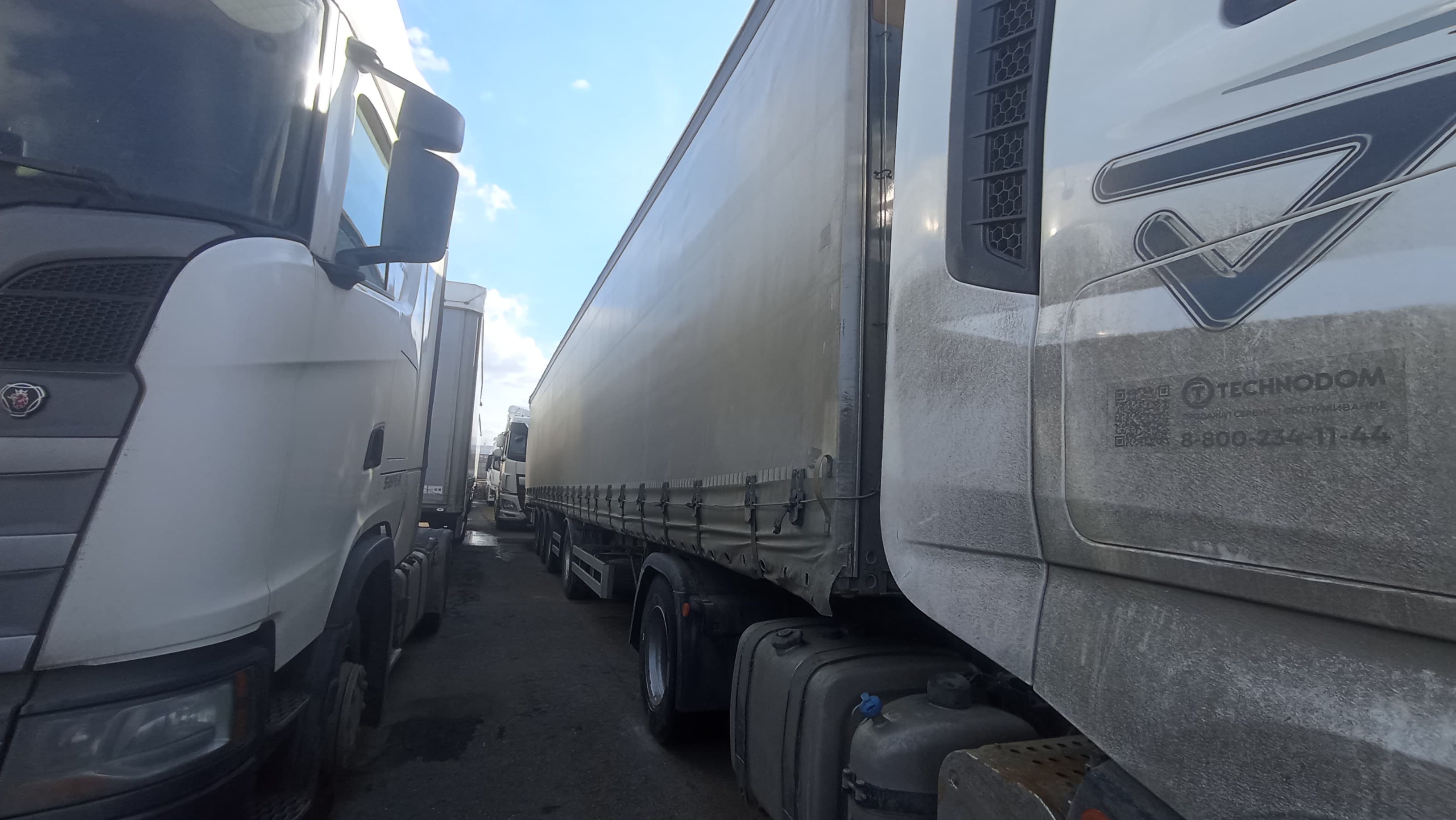 Тонар 97882 Полуприцеп шторный - 2