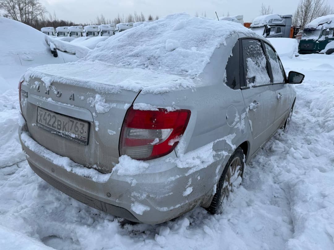 Lada Granta седан - 3
