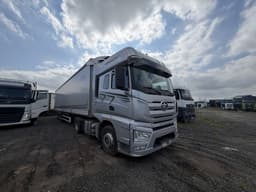 FAW J7 4x2 Седельный тягач - 2