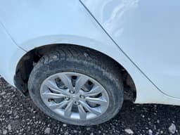 KIA Rio - 8