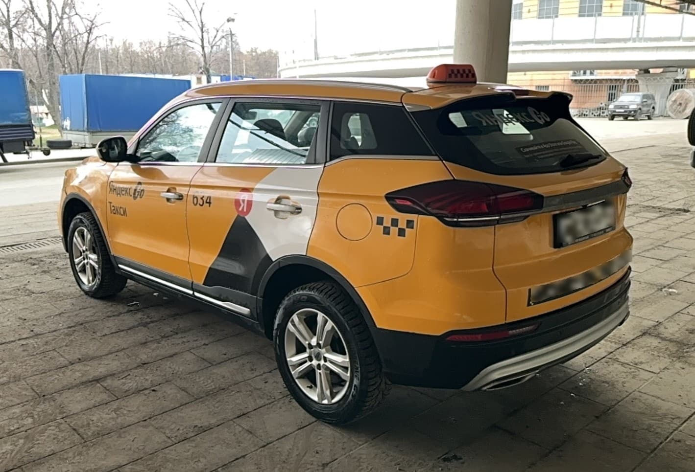 Geely Atlas Pro - 4