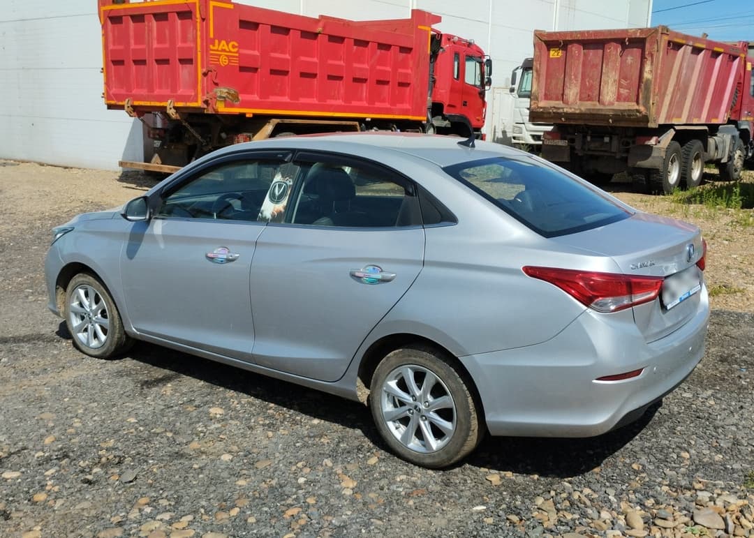 Changan Alsvin - 4