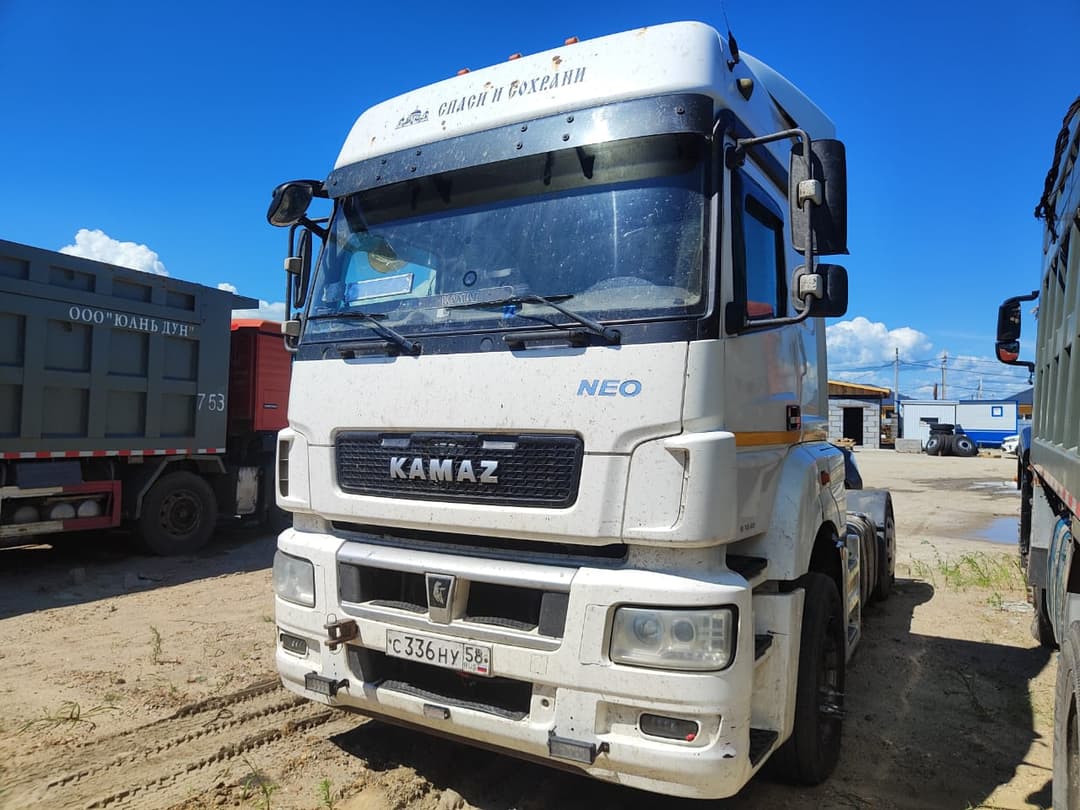 Камаз 5490 4x2 Седельный тягач - 1