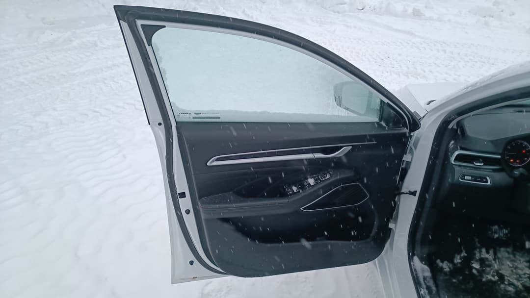 Geely EMGRAND - 8