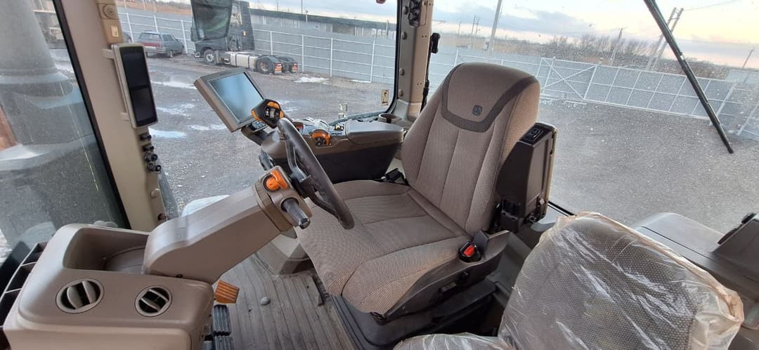 John Deere 8R Трактор - 5