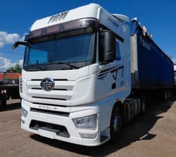 FAW J7 4x2 Седельный тягач - 1