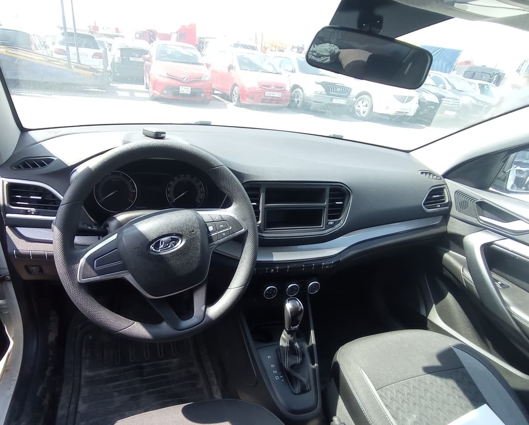 Lada Vesta седан - 5