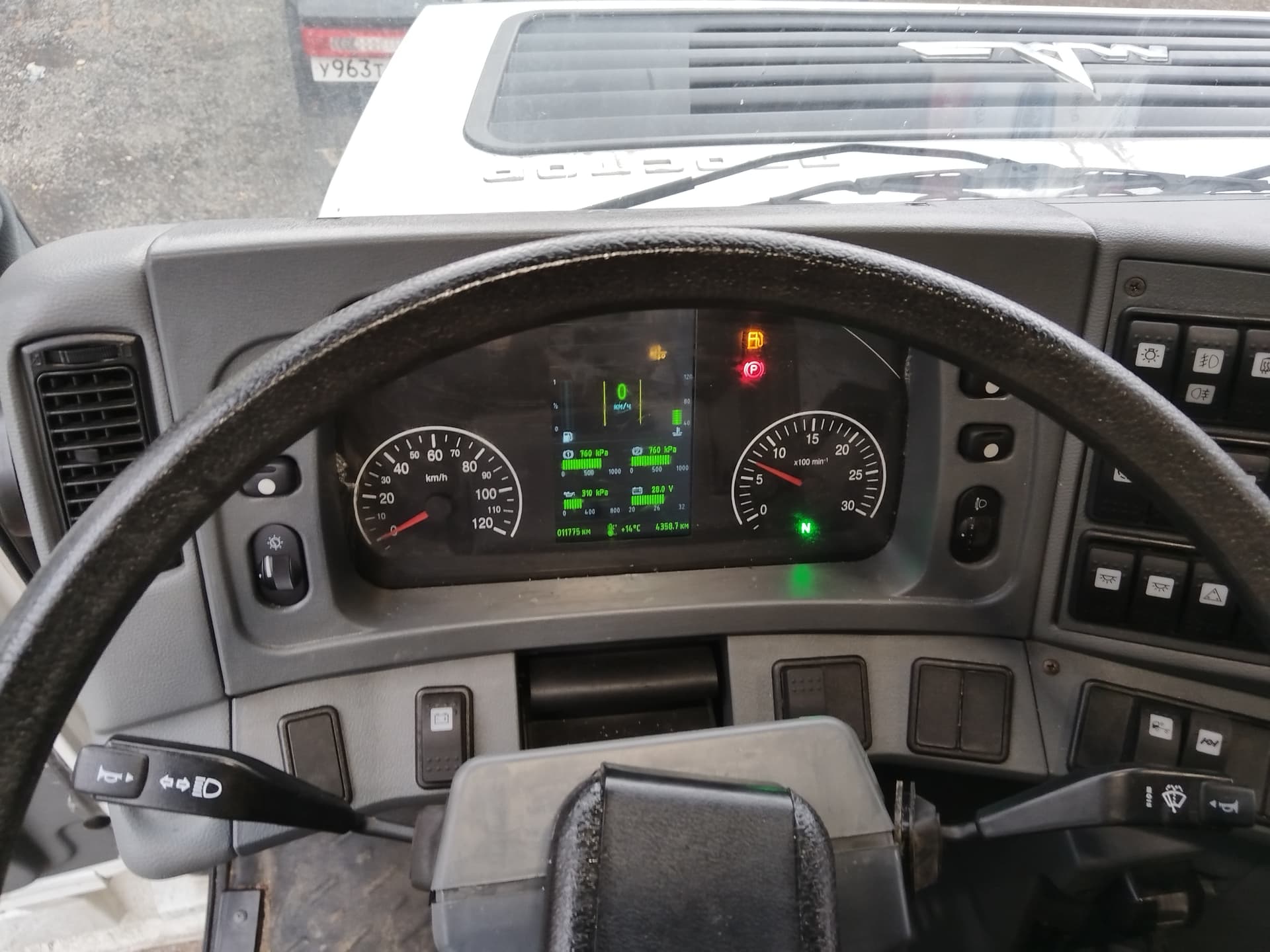 МАЗ 5440 4X2 Седельный тягач - 5