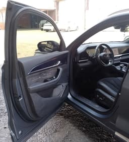 Geely Monjaro - 8