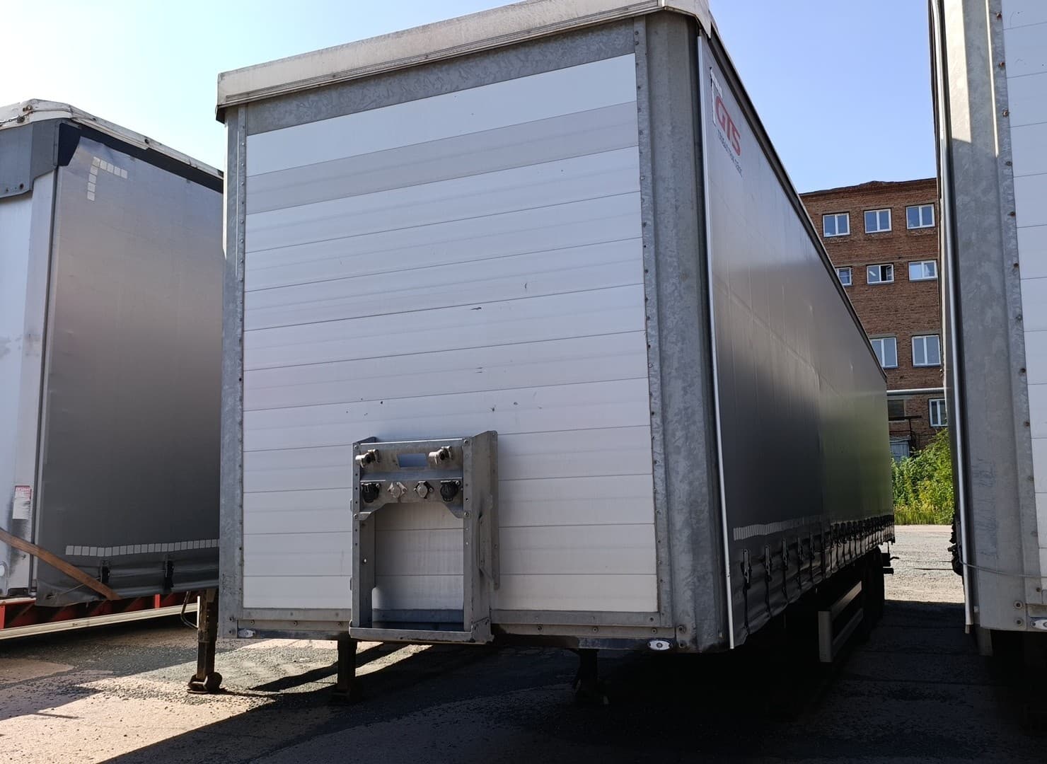 Bonum 9142* Полуприцеп шторный - 1