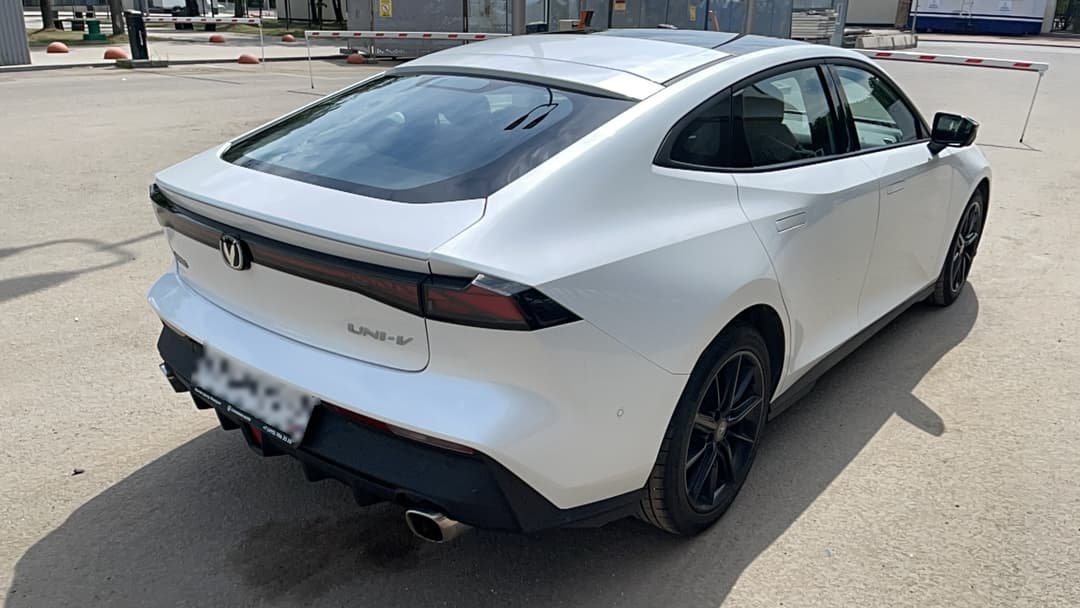 Changan UNI-V - 3