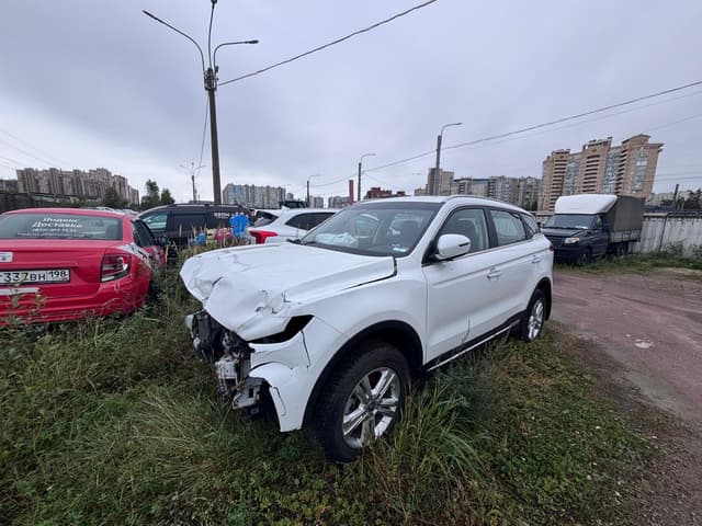Geely Atlas Pro - 1