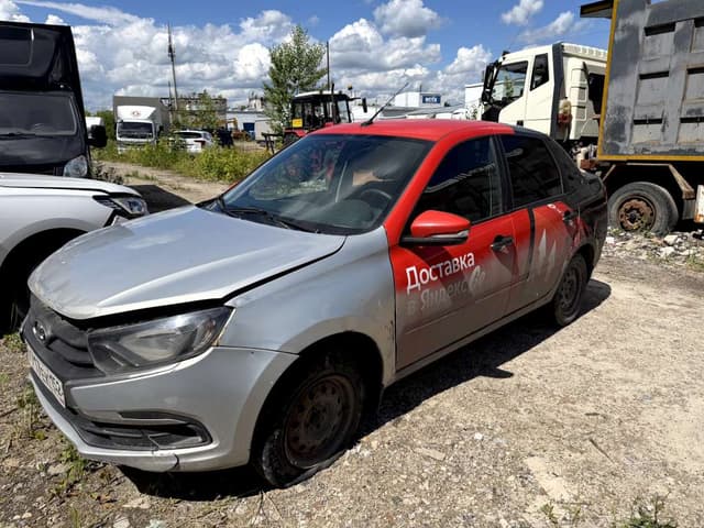 Lada Granta седан - 1