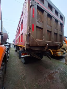 Hongyan 908 8x4 Самосвал - 4