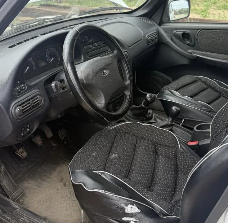 Lada Niva Travel - 5
