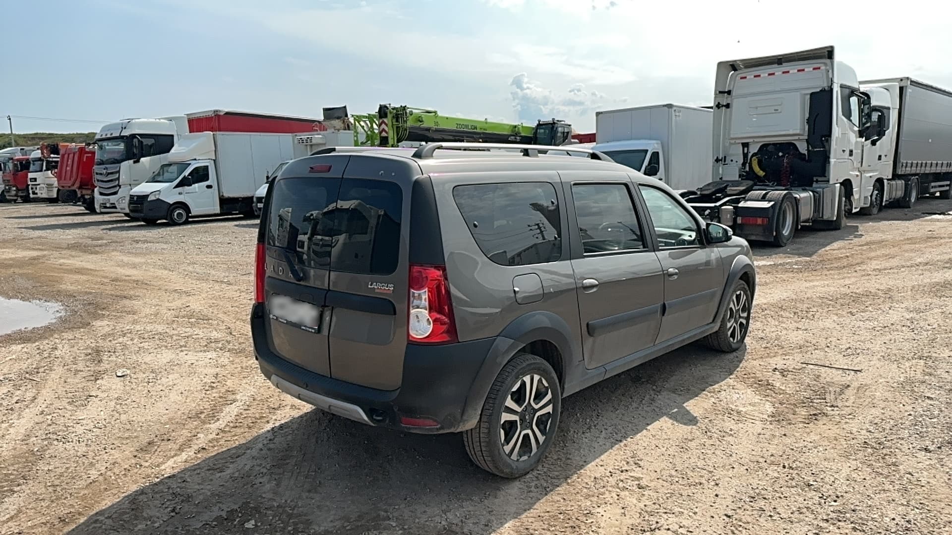 Lada Largus - 3