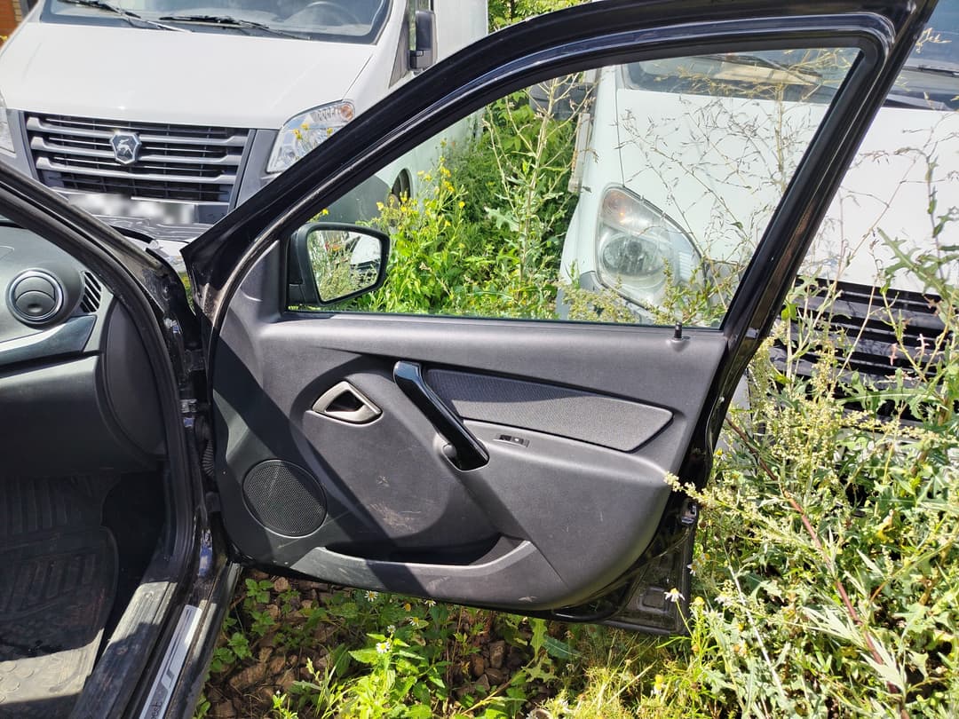 Lada Granta Cross - 8
