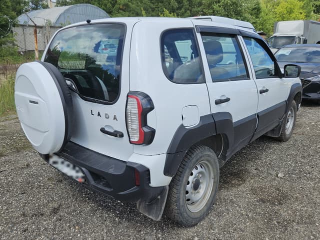Lada Niva Travel - 3