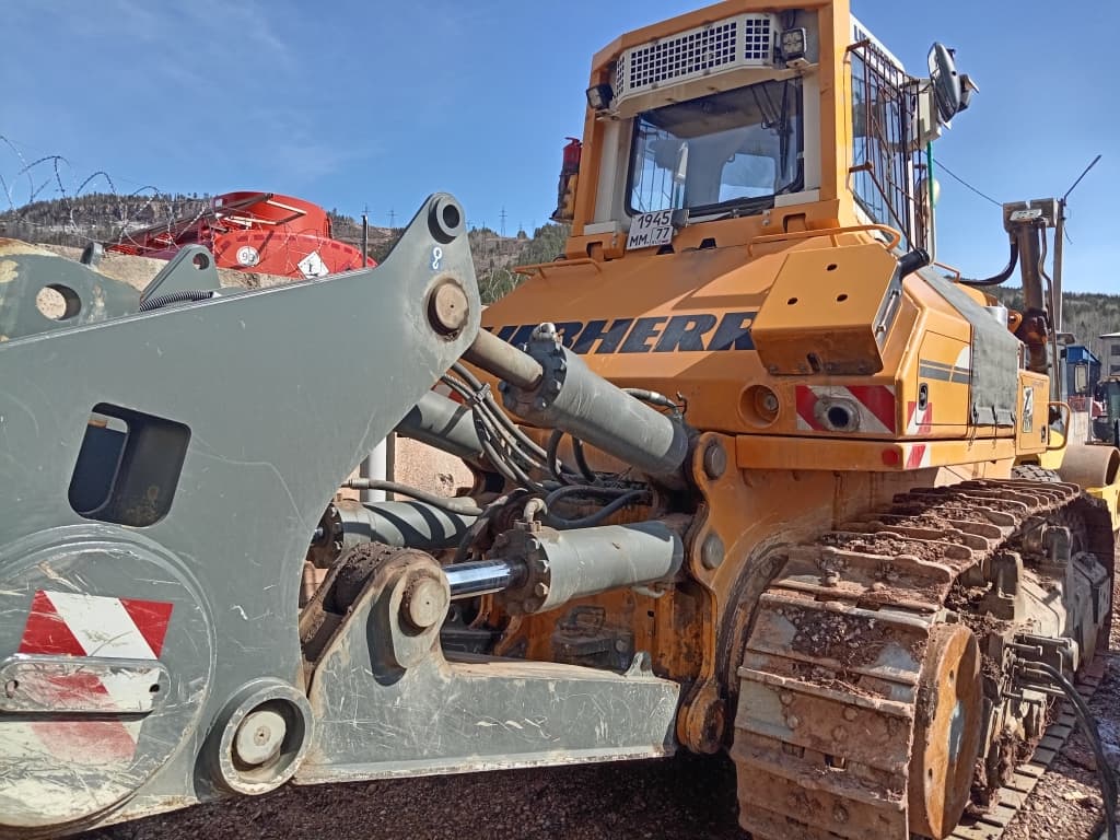 Liebherr PR 764 Бульдозер - 3