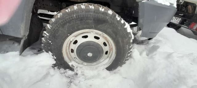 GAZ 2310 - 9