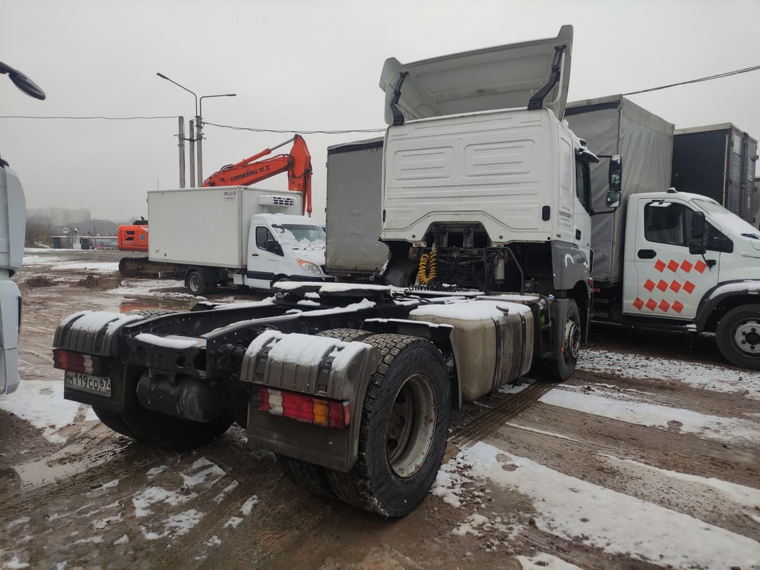 Mercedes-Benz Axor 4x2 Седельный тягач - 3