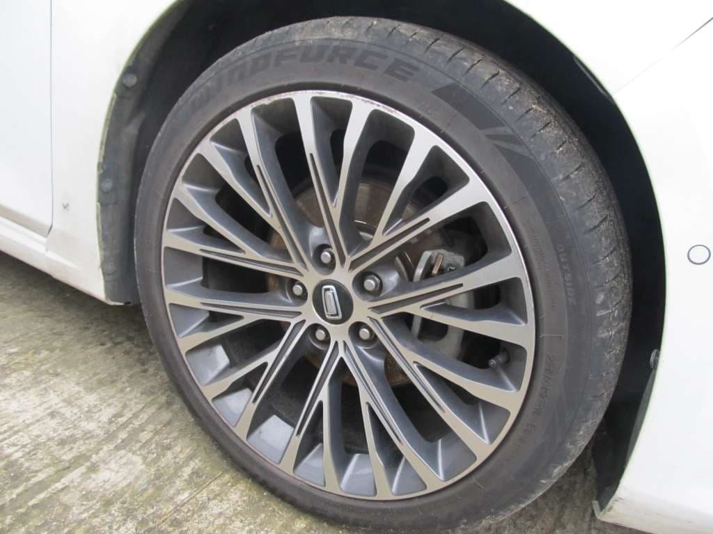 FAW Bestune B70 - 9