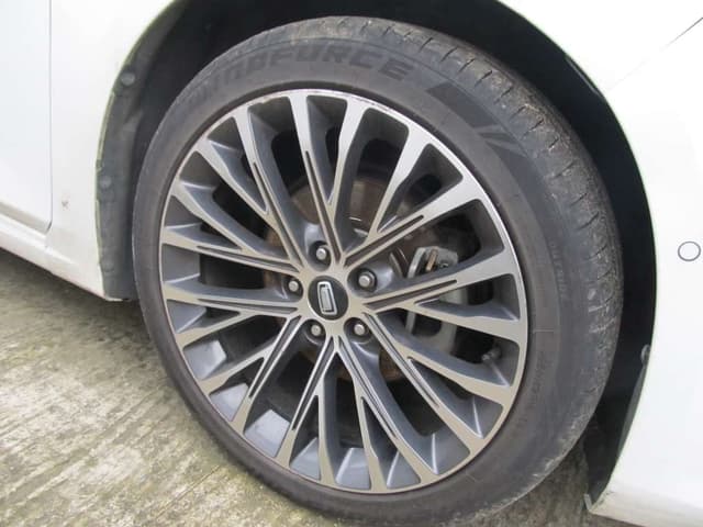 FAW Bestune B70 - 9