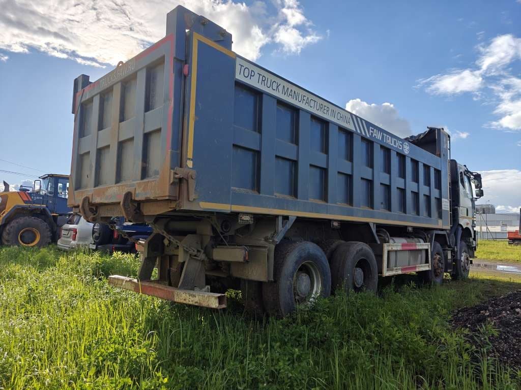 FAW J6 8x4 Самосвал - 3