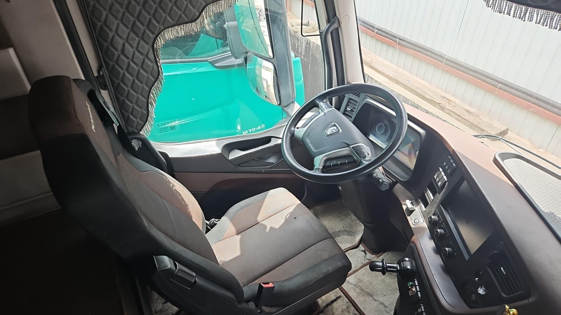 Камаз 54901 4x2 Седельный тягач - 6