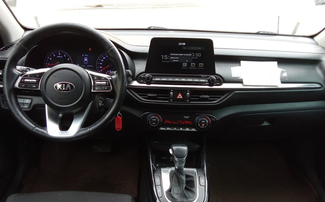 KIA Cerato - 5