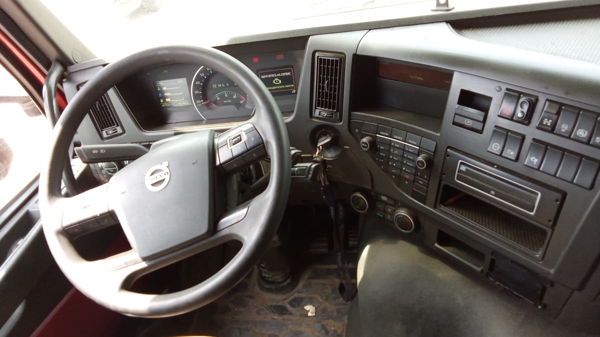 Volvo FMX 8x4 Самосвал - 5
