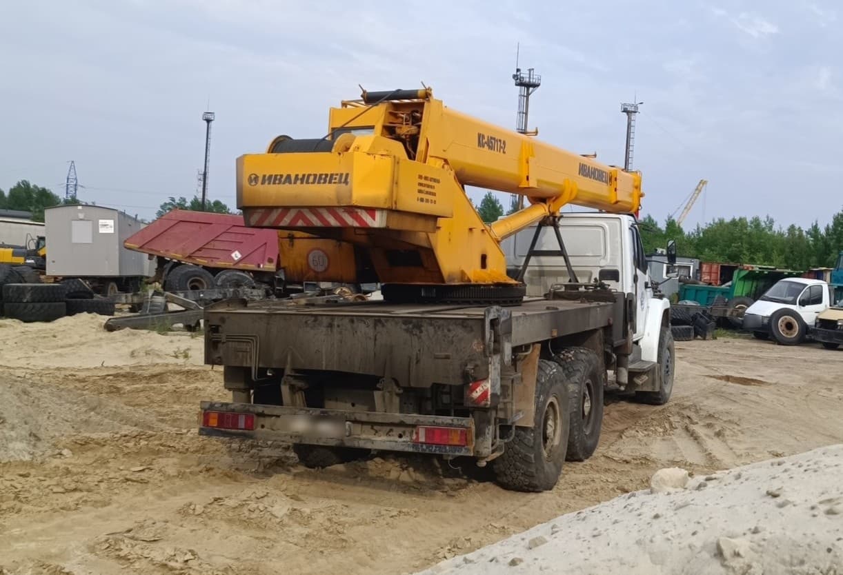 Ивановец КС-45717 на шасси URAL 4320 6x6 Автокран - 3